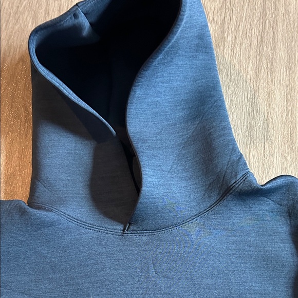 Uniqlo Men's blue  Hoodie Sweater - Picture 6 of 7